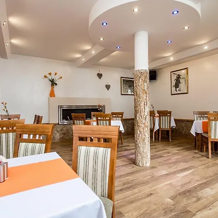 Gorska Dolina Jacuzzi & Sauna Bed & Breakfast Poronin